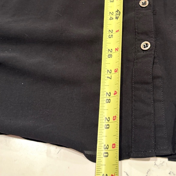 Forever 21 Sleeveless Black Sheer Button-Up Blouse with Collar Women’s Size XL - Picture 9 of 9